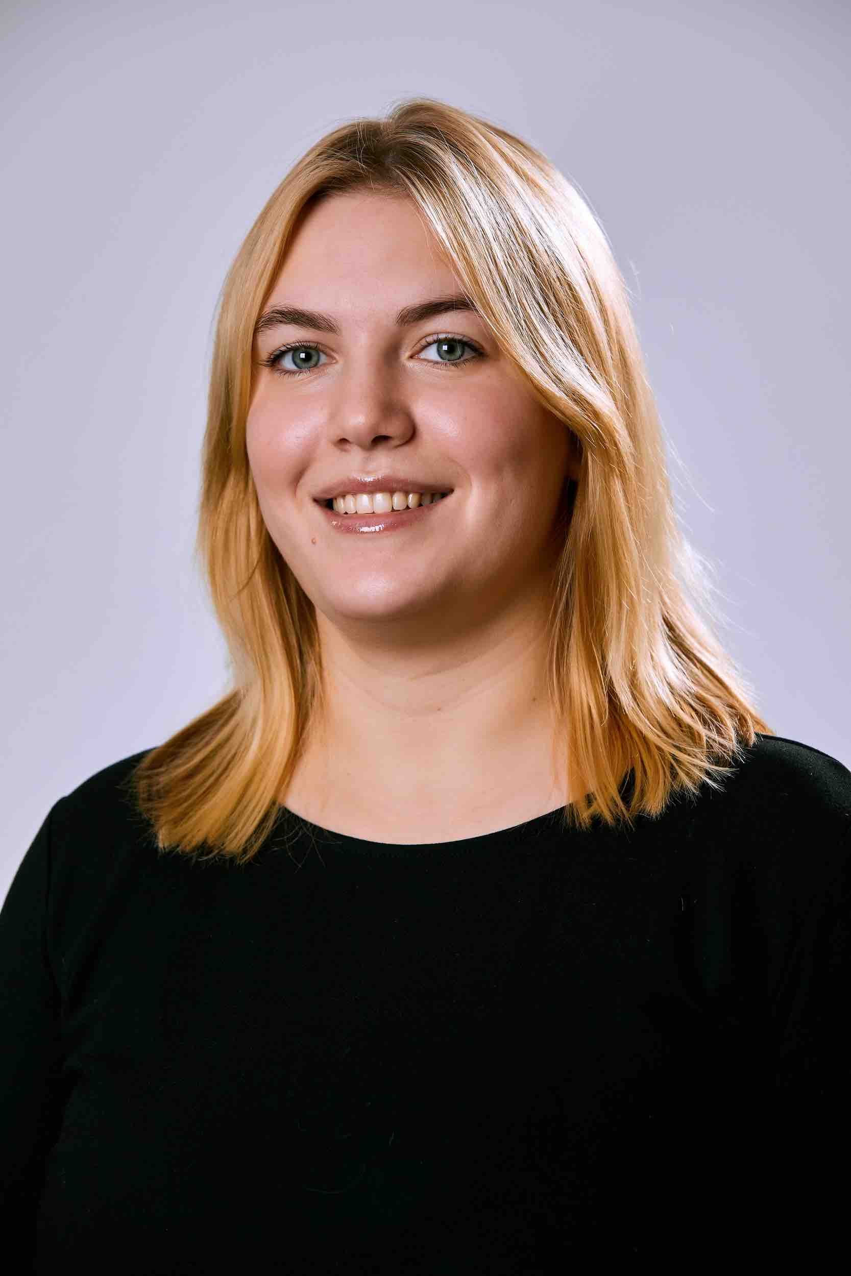 Шестакова<br/><span>Карина Павловна</span>